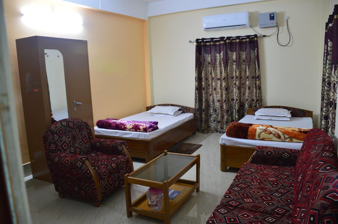 Hotel Kaustav Tezpur Ngoại thất bức ảnh