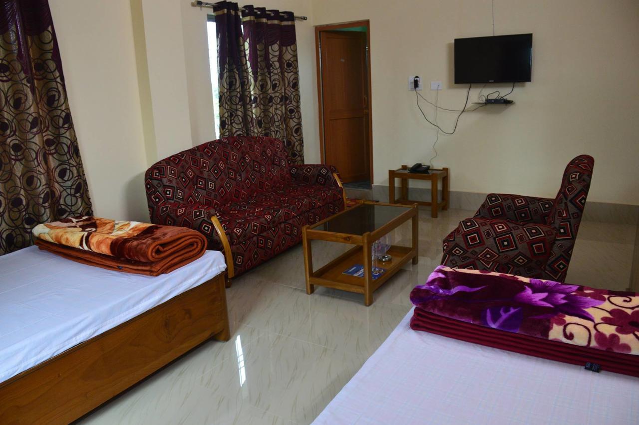 Hotel Kaustav Tezpur Ngoại thất bức ảnh