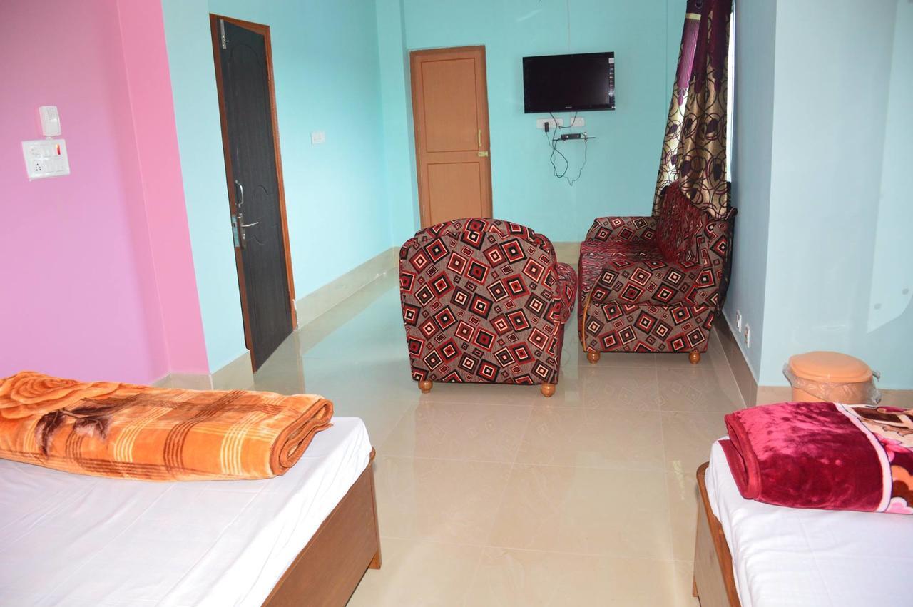 Hotel Kaustav Tezpur Ngoại thất bức ảnh