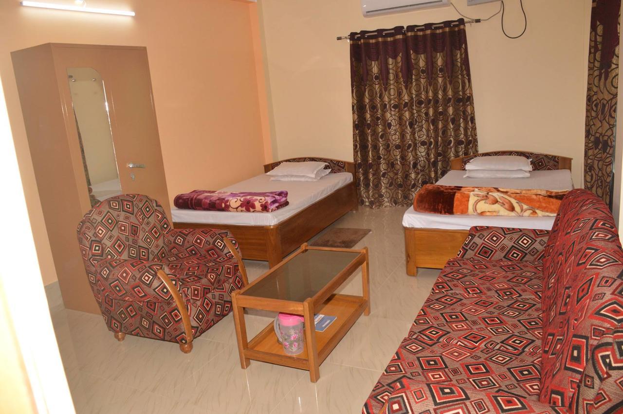 Hotel Kaustav Tezpur Ngoại thất bức ảnh