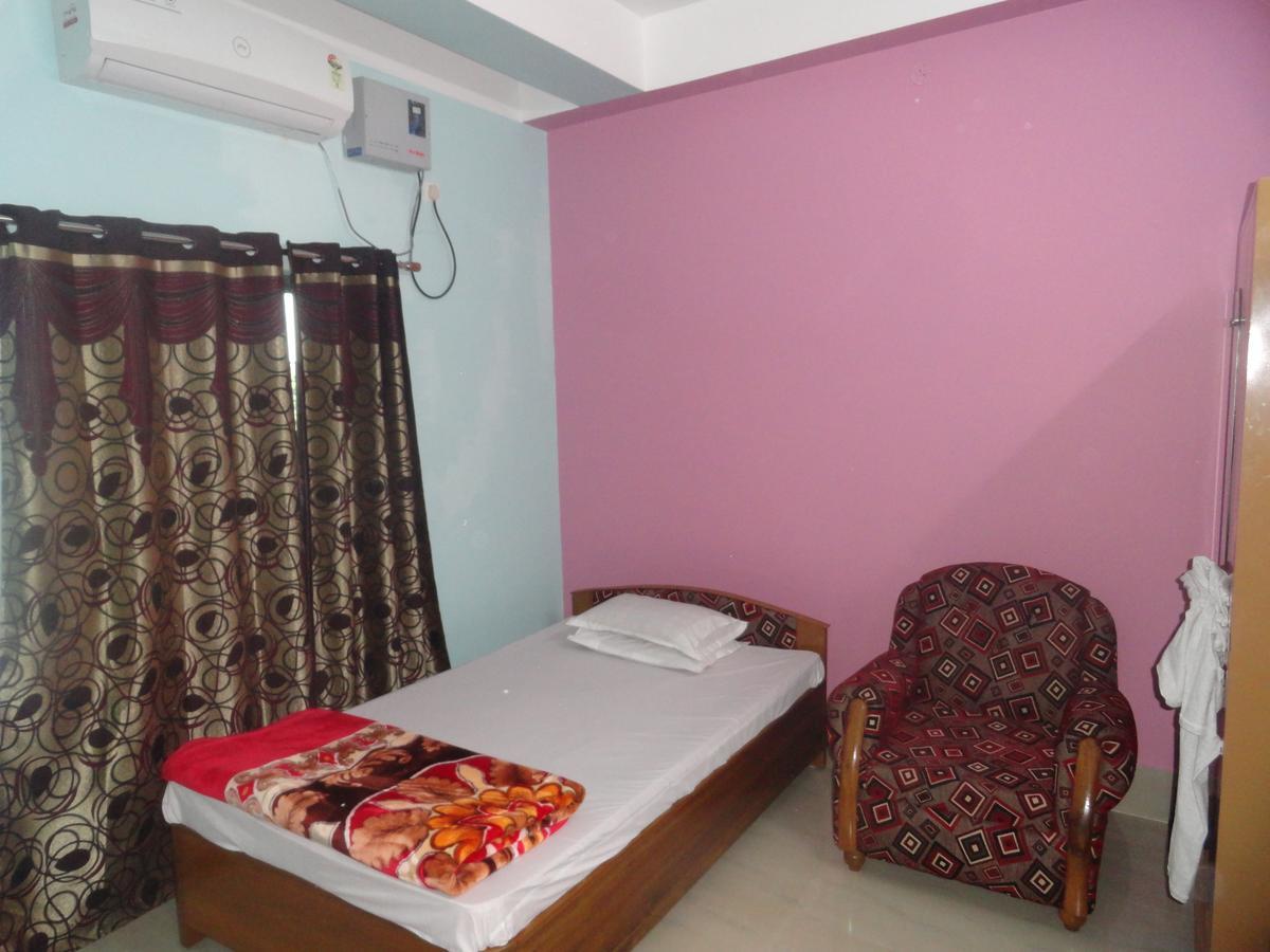 Hotel Kaustav Tezpur Ngoại thất bức ảnh
